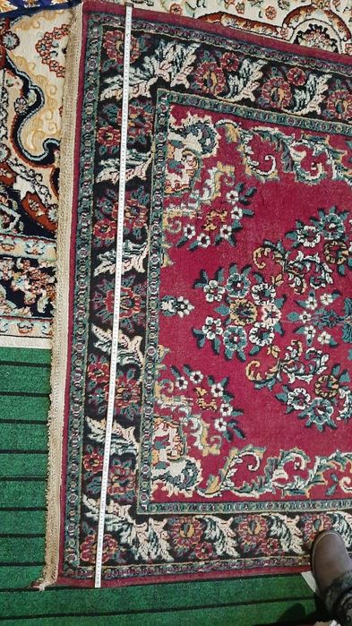 Продам ковры 2000