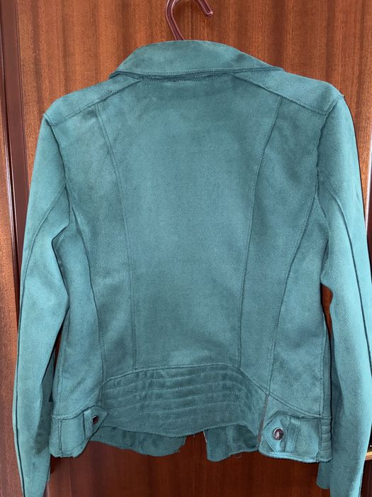 Продаю 2 куртки из бархата