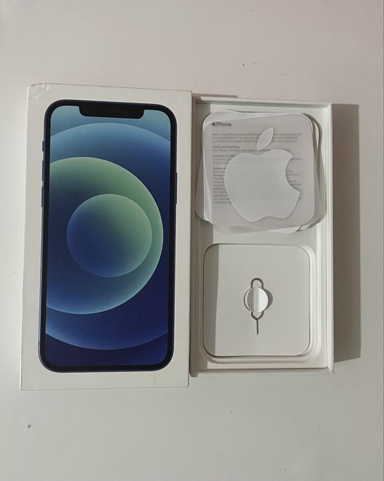 Продам Iphone 12