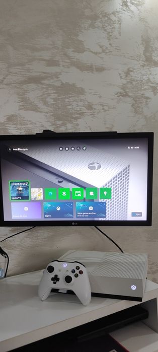 Xbox one S+ controller