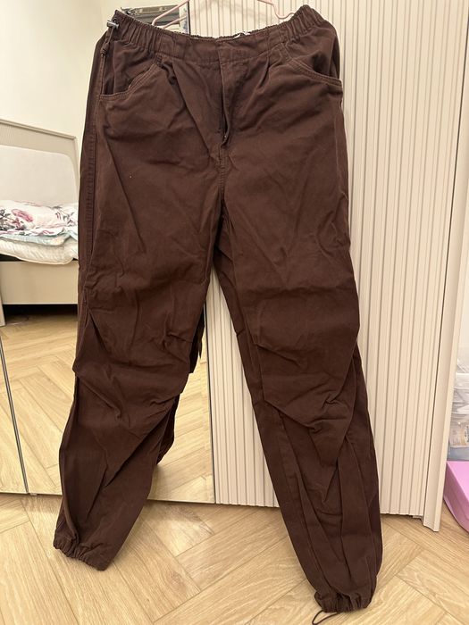 Карго штаны, брюки, джинсы bershka