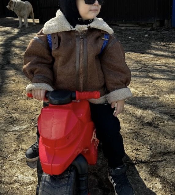 дубленка и зимний комбинезон для мальчика