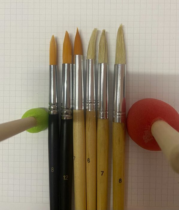 Платна, бои, четки, шпатули за рисуване