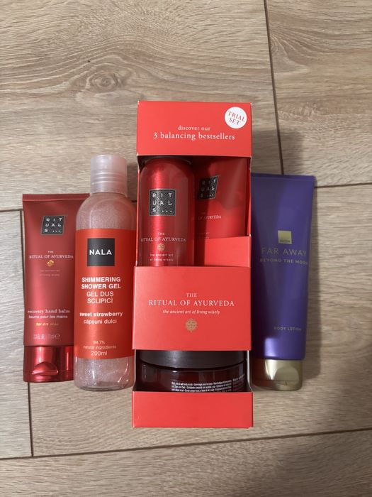 Set Rituals creme de corp, scrub, gel de dus