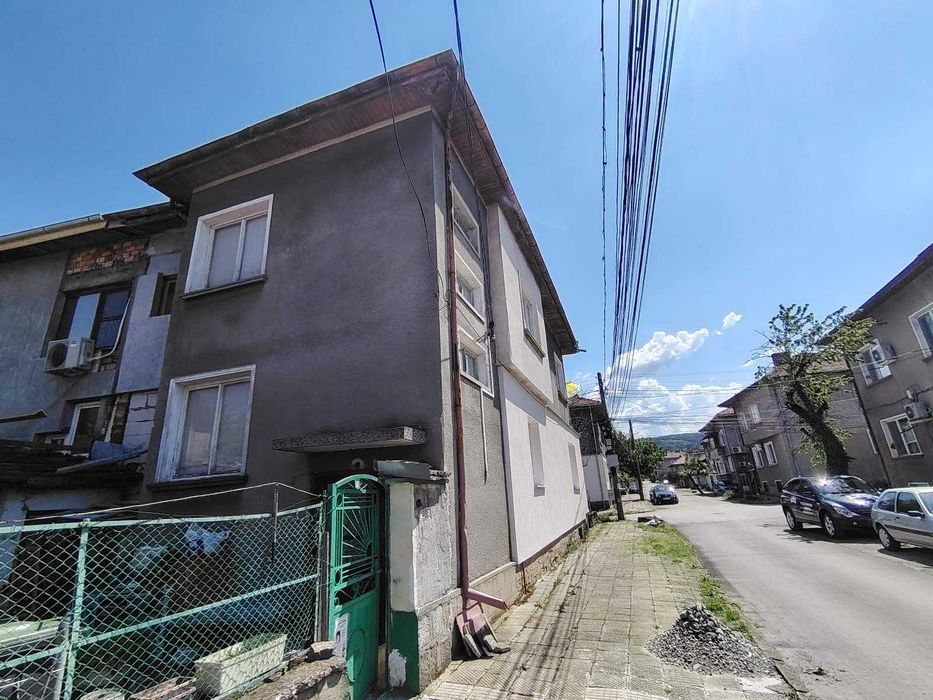 Продава се Етаж от къща в Ловеч, Широк център - 105 кв.м за 365 €/кв.м - Снимка #14