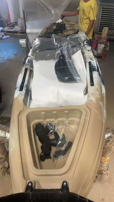 Риболовен каяк Fox