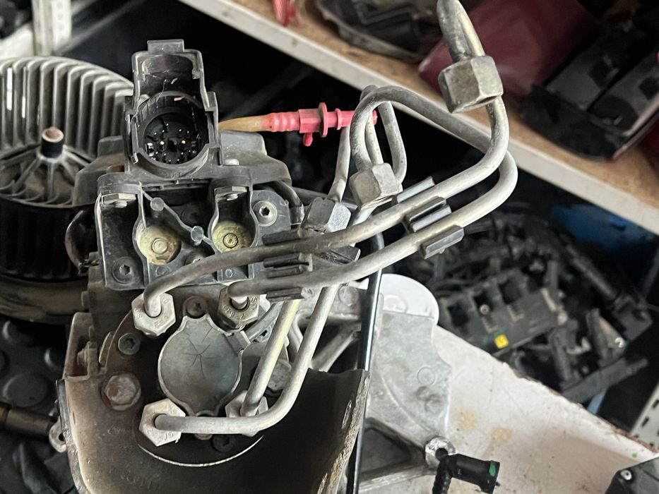 pompa injectie dacia renualt