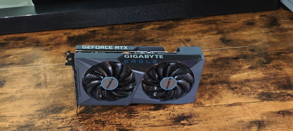 Видеокарта Gigabyte RTX 3050 Eagle OC 8Gb