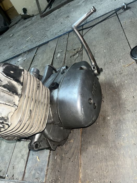 Продавам двигател за МЗ ТС 150