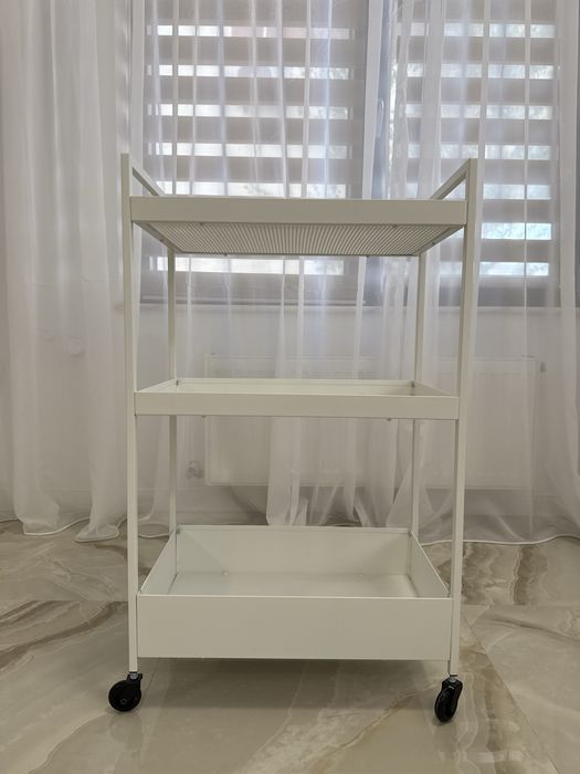 Ucenic cosmetic alb metal