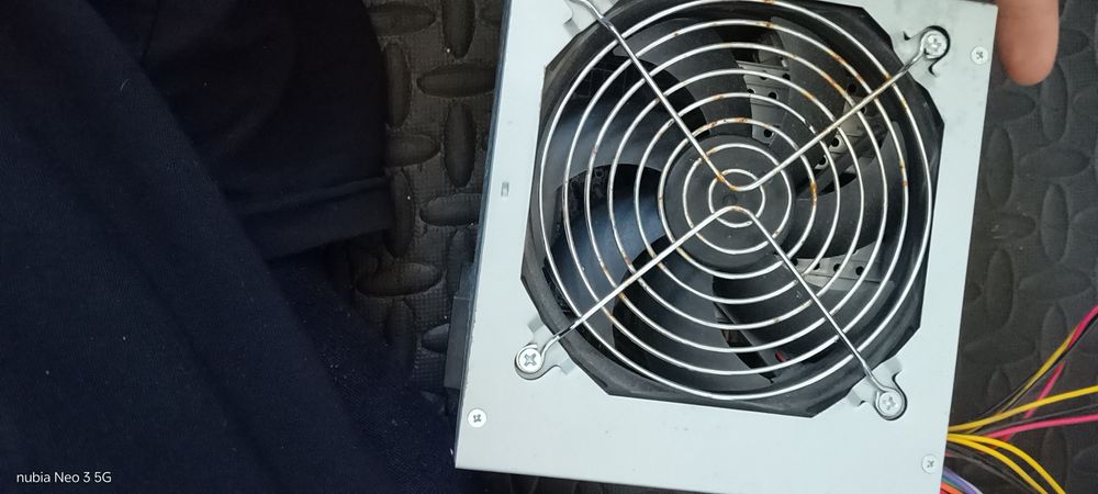 Vand mai multe surse probate