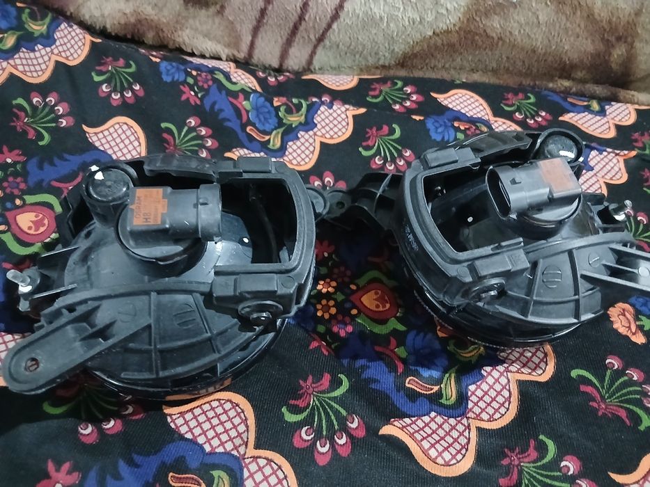 Продаётся Галогены от СПАРКА , GM