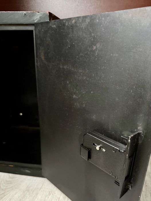 Каса / Сейф за оръжие и ценности