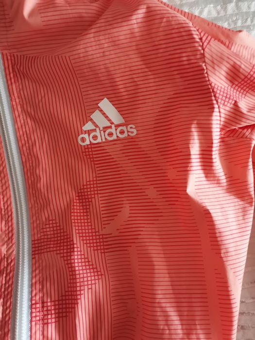 Ветровка Адидас  за момиче