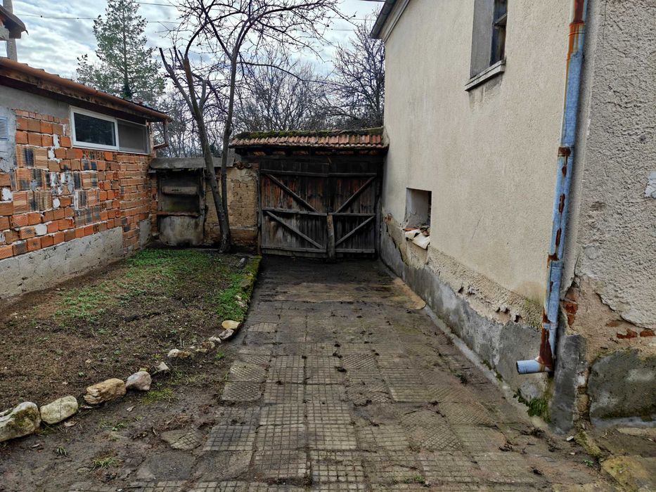 Къща в Зелениково