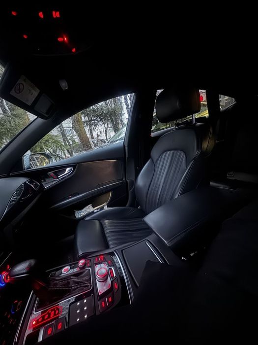 Audi A7 2017 • Benzină • 194.000 km • Stare excelentă