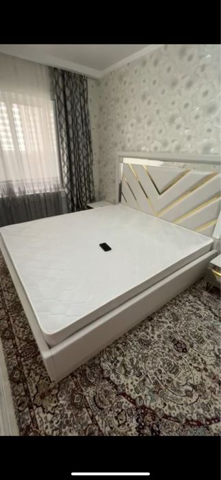 Продается двух спальная кровать