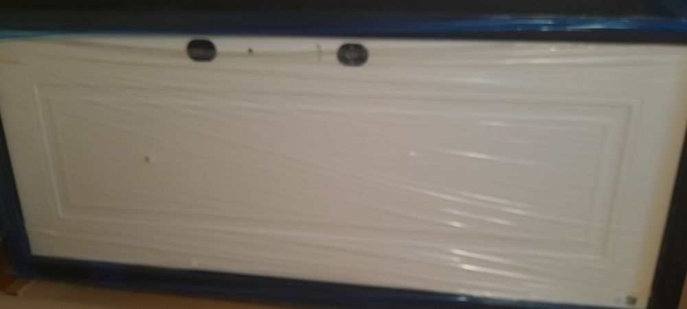 Продам входную дверь