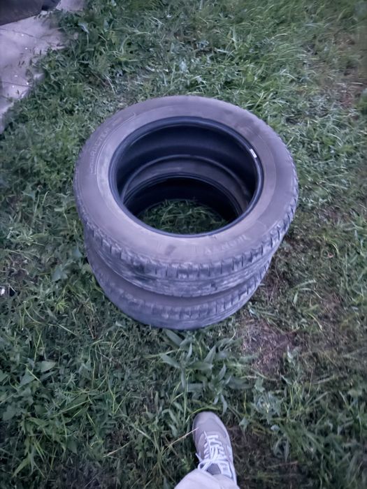 Продам шины R17