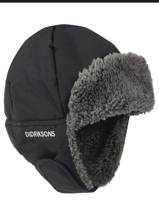 Продам куртку Reima