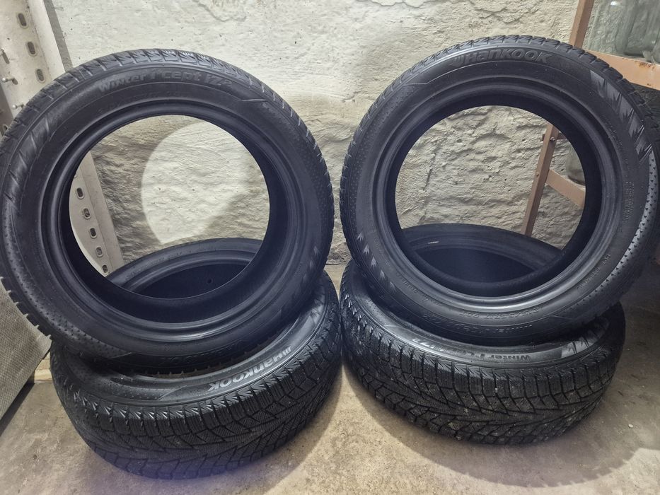 Шины зимние. 4 шт ПРОДАМ СРОЧНО