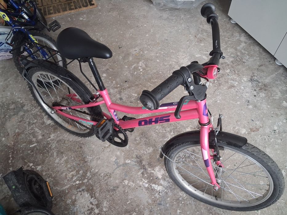 Bicicleta fata e ca  noua