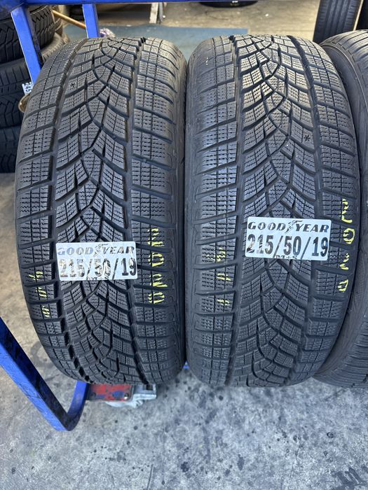 215/50/19 Good Year Vredestein M+S