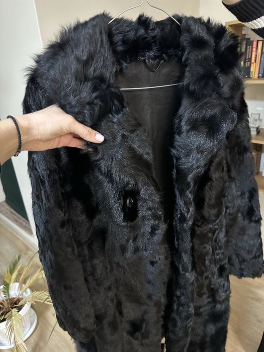 Черно палто лисица