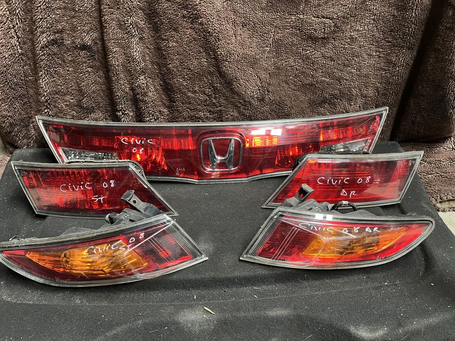 Tripla / Triple / Ansambru lumini complet Honda Civic 2008