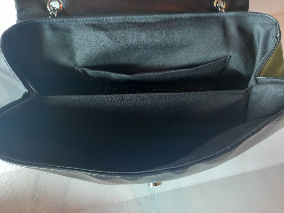 Geanta neagra eleganta