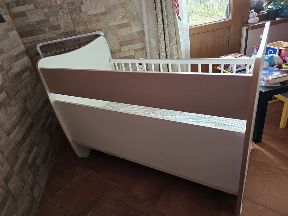 Дървена кошарка Lorelli с ПОДАРЪК МАТРАК