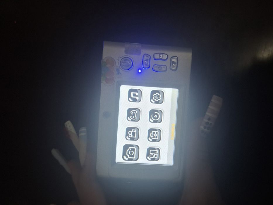 Продам фотик (с памятью)