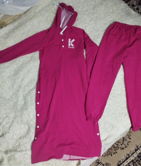 Спортивка удлинённая, как новая, размер 50