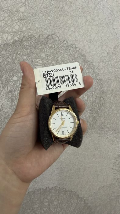 Часы Casio новые женские