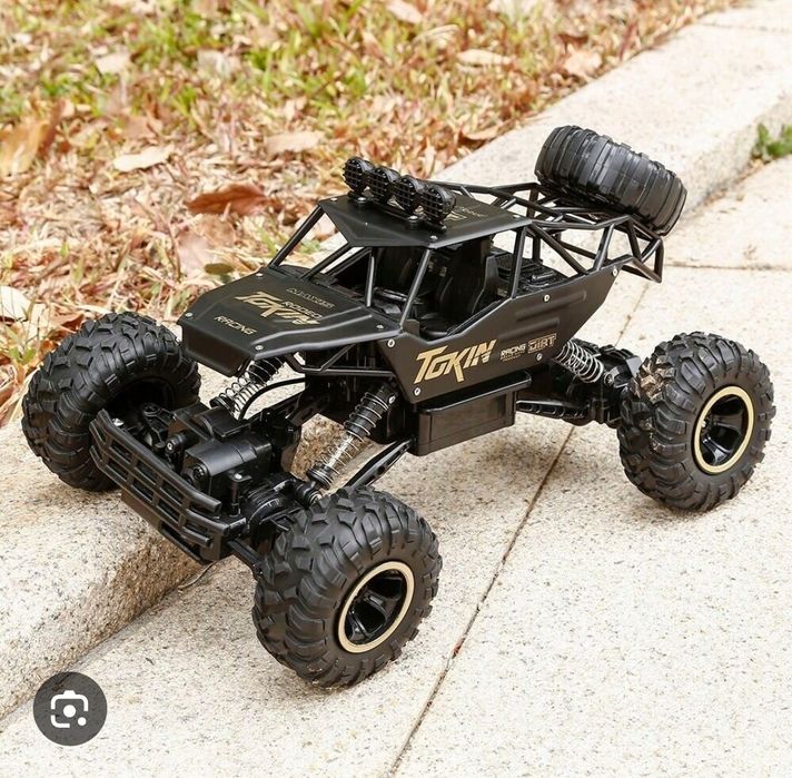 Rock Crawler машинка на радиоуправлении