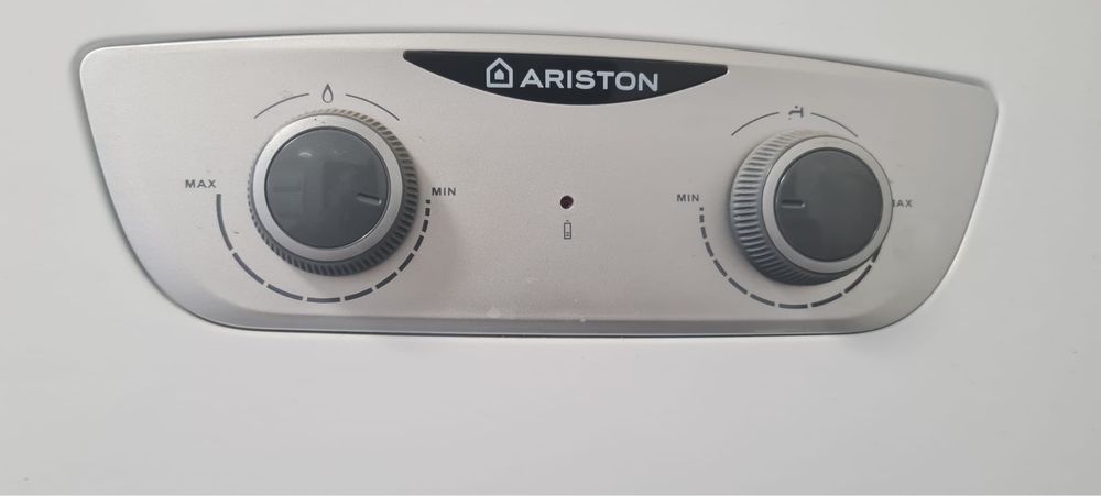 Instant Ariston pe gaz
