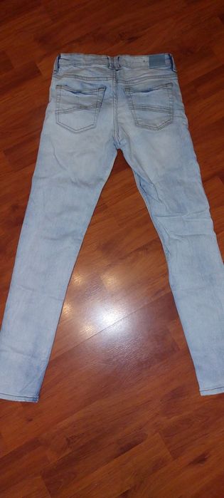 Детски дънки номер 128