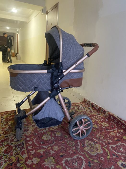 Продам коляску б/у продаю за 13000т