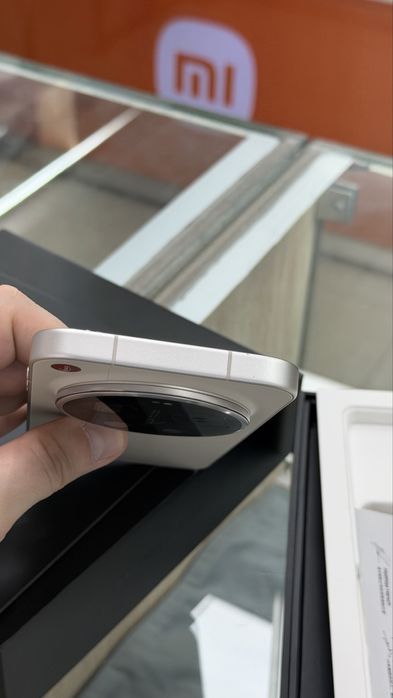 Xiaomi 17 Ultra Leica edition 1TB