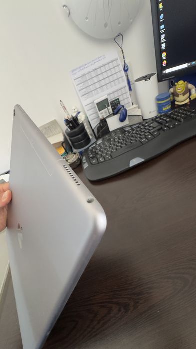 Apple iPad Pro 12.9 inch, 256GB, Wi-Fi + Cellular