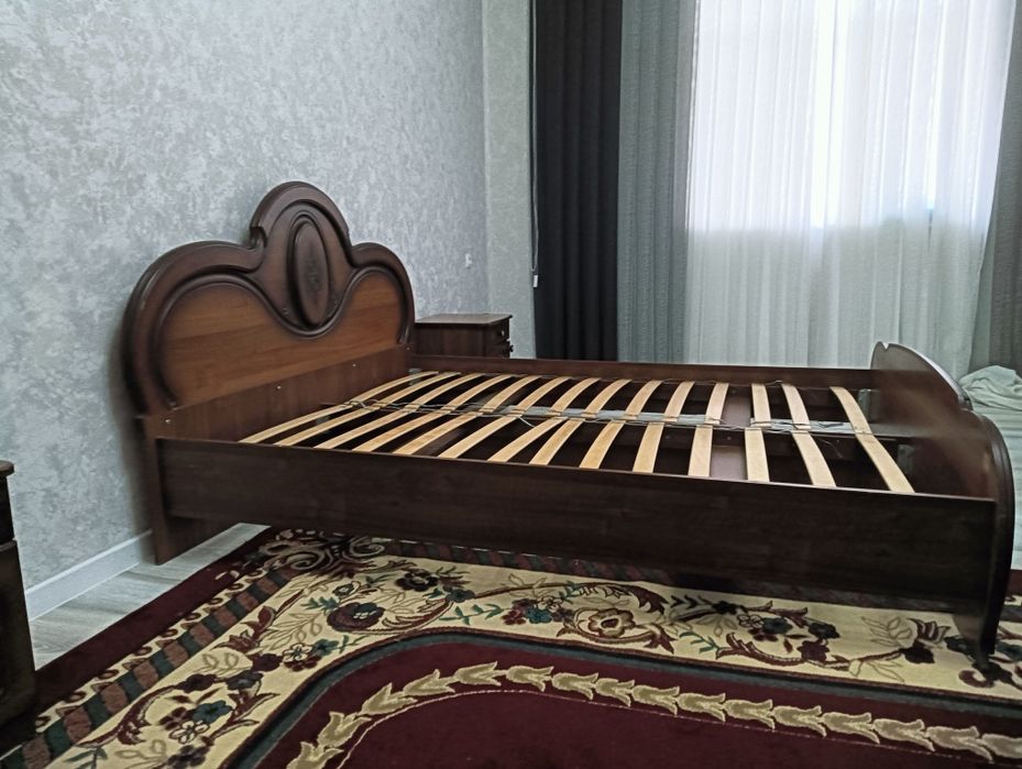 двухспальный кровать