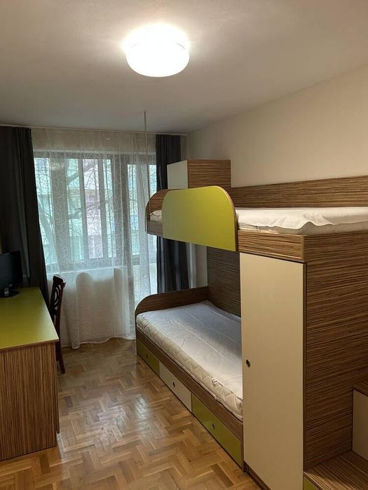 Дава се под наем Тристаен апартамент в Бургас, Възраждане - 105 кв.м за 688.5 € - Снимка #3