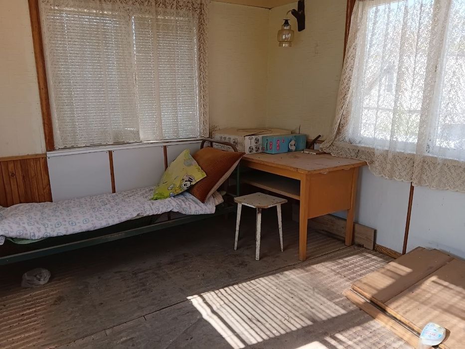 Продаётся дача 6сот Паркентский р-он пос Навбахор.