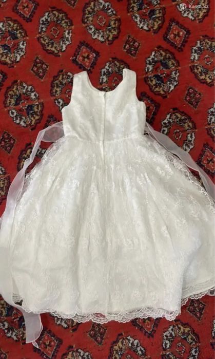 Продам детское платье