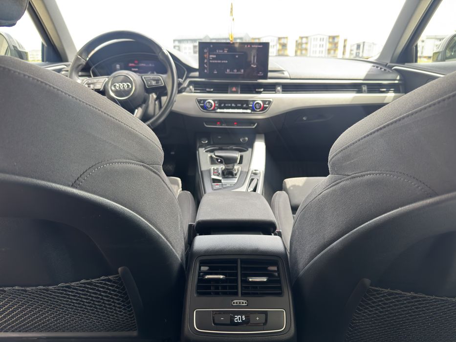 Audi A4 2019 2.0 TDI Mild-Hibrid 163 CP