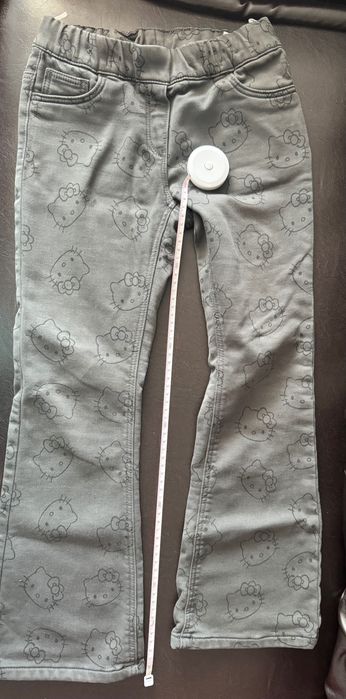 Pantaloni flausati fetiță C&A hello kitty mărimea 134