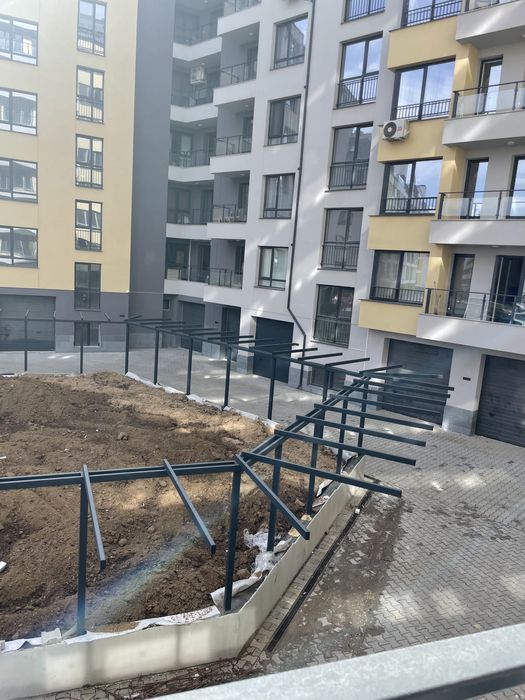 Продава се Тристаен апартамент в София, Красна поляна 1 - 101 кв.м за 1812 €/кв.м - Снимка #1