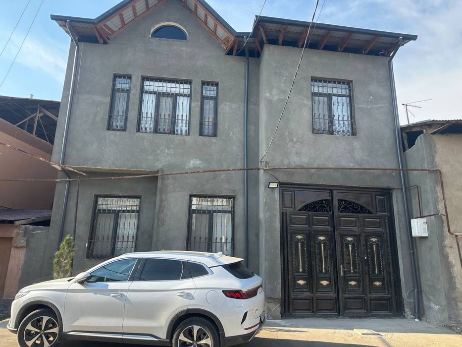 Yangi xayot Chortoq maxalla uy sotiladi