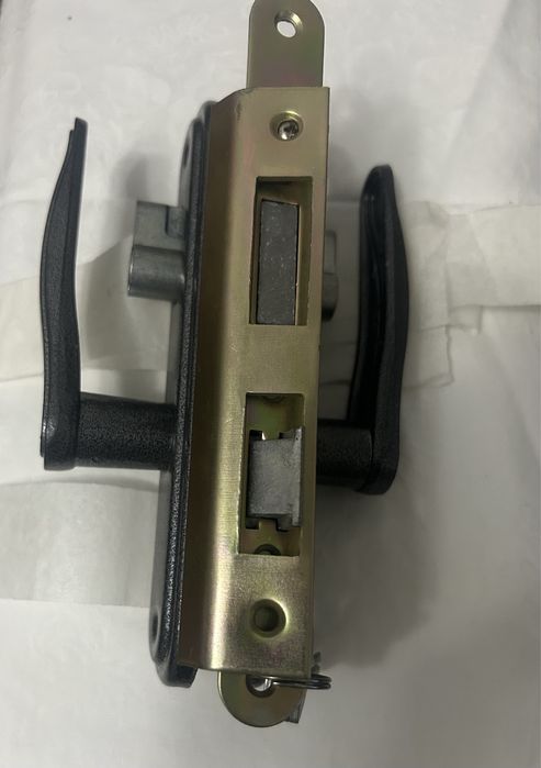 Замок для дверей