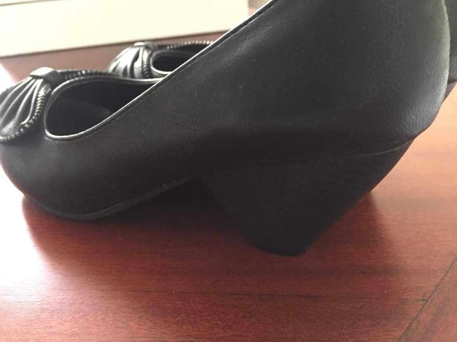 Pantofi Karmil. Piele naturala marimea 36